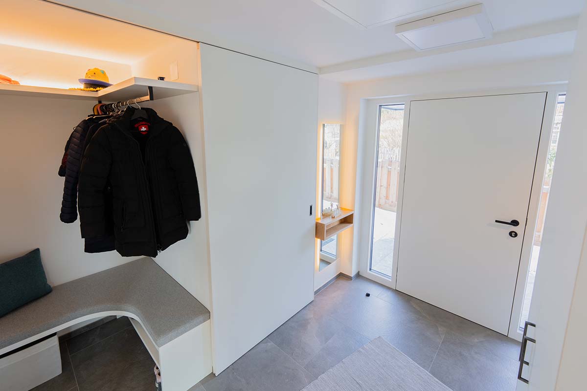privatobjekt scheiber garderobe
