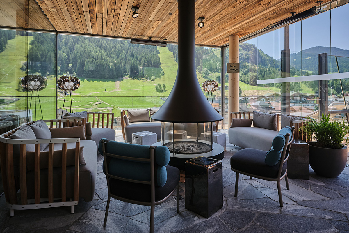 salzburgerhof leogang sitzecke